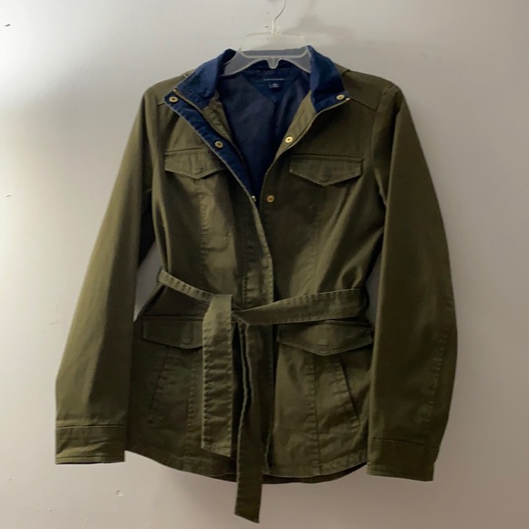 24. Tommy Hilfiger | Olive Green Utility Jacket with Hood - Picture 3 of 17